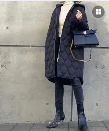 Emma Taylor 에마 네이비 퀼팅 자켓 후드 부착