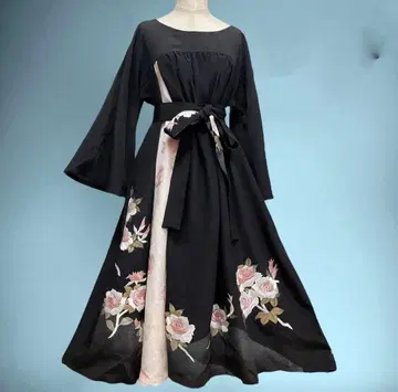 [기모노 리메이크] 장미 자수 블랙 원피스