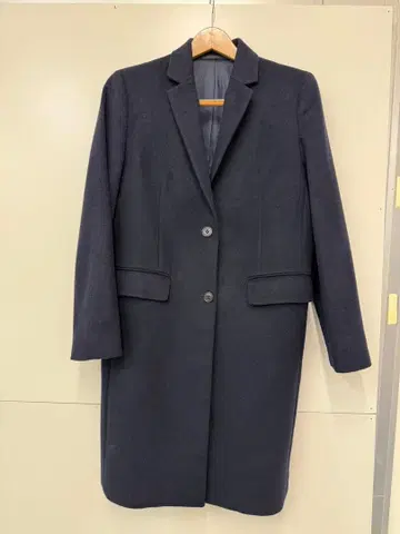 네이비 체스터 코트 L 사이즈 울 90% 캐시미어 10%