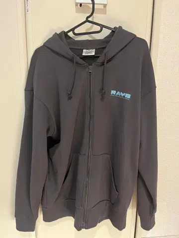 SnowMan RAYS 후드티