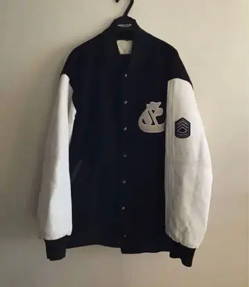 엠파이어 empire 바시티 자켓