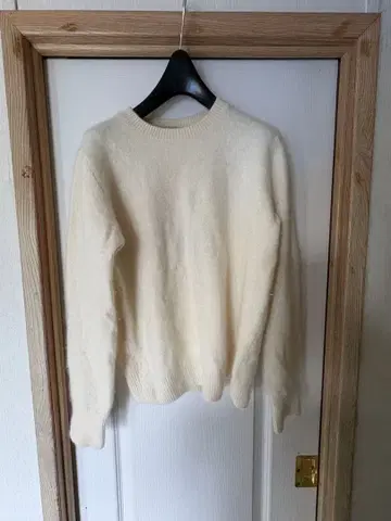 UnitedARROWS 캐시미어 아이보리 울 혼방 긴팔 스웨터 M 상당