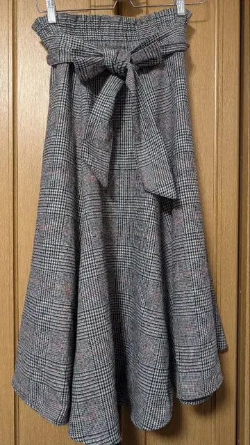 미라 오웬 체크 스커트 겨울용