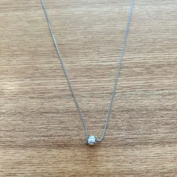 COS 코스 볼 참 스털링 실버 목걸이