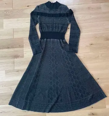 CELFORD 블랙 니트 원피스 38