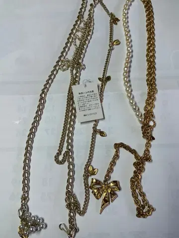 핑크하우스 레트로 리본과 잎 모티브 체인 벨트 2개