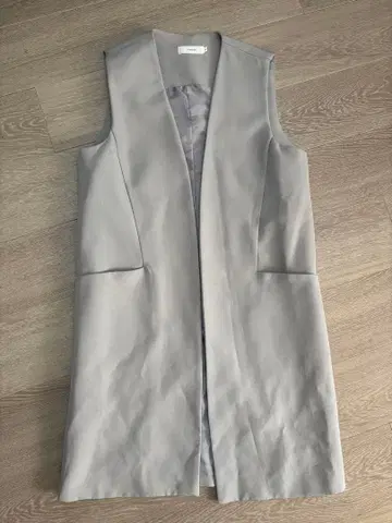 [ 새상품급 ] YANSOO 그레이 베스트