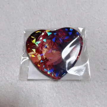 꿈을 쫓는 장인과 잊을 수 없는 검은 요정 유미르 홀로그램 하트형 캔뱃지