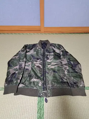 카모플라쥬 밀리터리 자켓