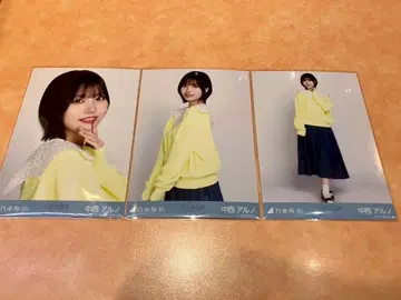 노기자카46 [ 나카니시 아루노 ] 카라 부착 코디 브로마이드