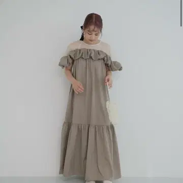 jumelle 오프숄더 티어드 맥시 원피스 베이지