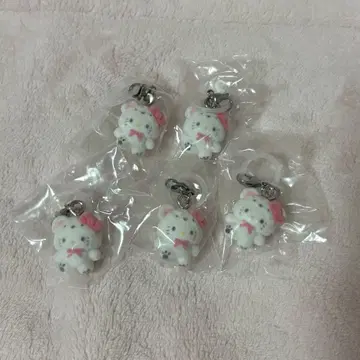 산리오 캐릭터즈 산리오 메지루시 액세서리 복슬복슬 스노우 키티