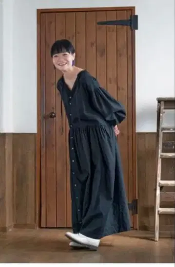 네스트로브 코스게 쿠미 씨 별주 UpcycleLino 개더 원피스