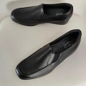 [컨디션 최상] 리스마크 고토산업 슬립온 블랙 24cm 일본제 경량