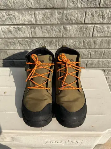 KEEN 방수 하이컷 신발 올리브