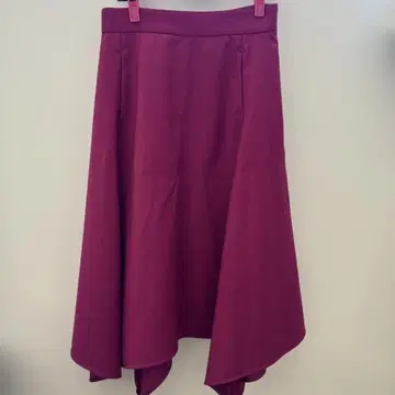 유나이티드 애로우즈 플레어 스커트