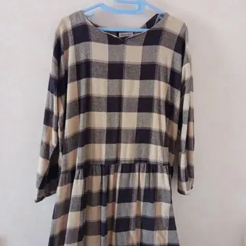 사만사 모스모스 체크 무늬 긴팔 원피스