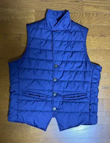 라우라필리체 충전솜 베스트 절개 디자인