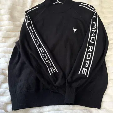 준앤로페 플라밍고 자수 블랙 골프 스웨터 L