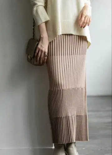 noble 노블 랜덤 바이컬러 리브 니트 스커트