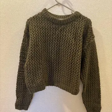 BEAUTY&YOUTH 올리브 크루넥 스웨터