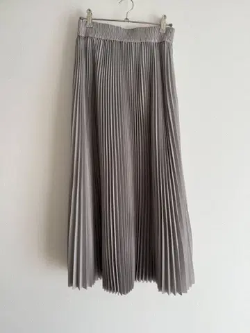 HYKE 플리츠 스커트 LAWN PLTS SK