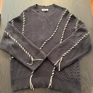 ZARA x MAISON SPECIAL 콜라보 대비 스티치 니트 L