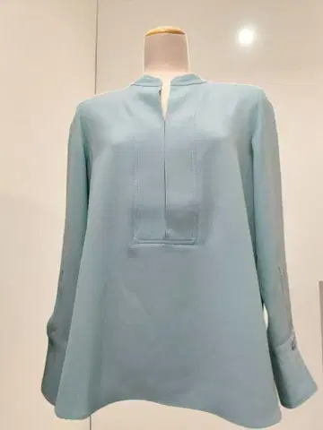 알아바일 블루 블라우스 노카라