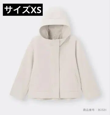 GU 코지 멜톤 숏 후디 코트