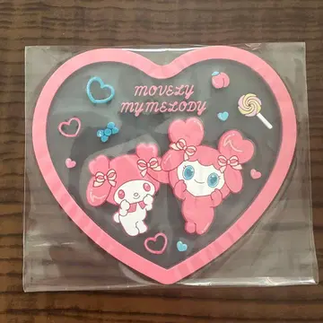 TWICE LOVELYS 모모 산리오 콜라보