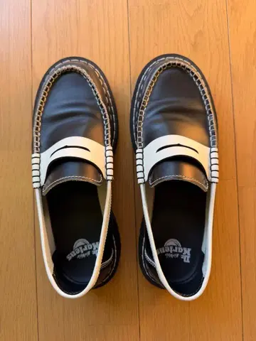 닥터마틴 콤비 로퍼