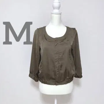 로페피크닉 얇은 소재 노카라 자켓 점퍼 7부 소매 카키 M 광택감