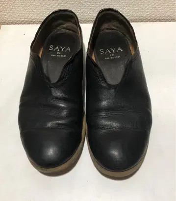 SAYA 블랙 가죽 로퍼 23.5