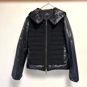 새상품급 BRAHMIN 후드 부착 다운 자켓