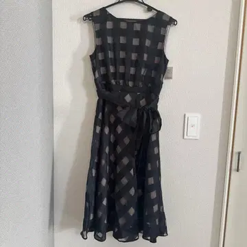 스트로베리 필드*택 포함 새상품 쉬폰 블랙 체크 플레어 원피스