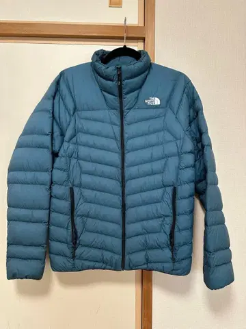 THE NORTH FACE 다크 블루 다운 자켓