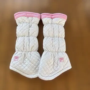FILA 퀼팅 레그 워머 화이트/핑크