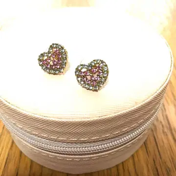 하트형 다색 크리스탈 귀걸이