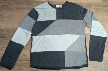 Armani Exchange 그레이 계열 니트 스웨터 M