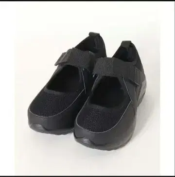 Bleu Bleuet 스니커즈 샌들