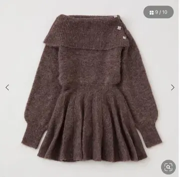 NICE CLAUP/오프숄더 플리츠 니트 원피스