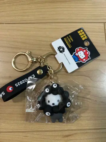 산리오 블랙미야쿠미야쿠 입체키링 포차코 간사이 만박