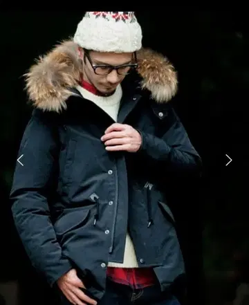 컨디션 최상 GREEN LABEL RELAXING 다운 자켓 블랙