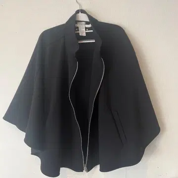 더블 스탠다드 클로징 AKKO 콜라보 판초 블랙