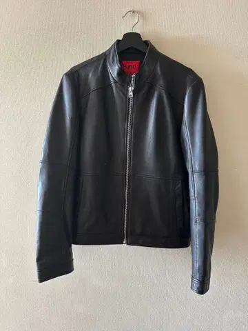 HUGO BOSS 블랙 가죽 자켓