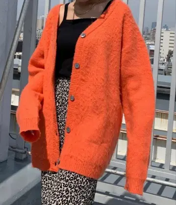 오렌지 니트 가디건 긴팔