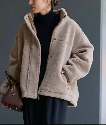 FRAMeWORK 23AW 울 보아 스탠드 블루종 베이지 36