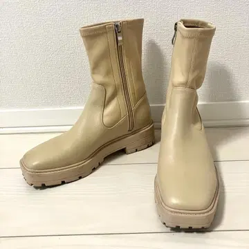 HIMIKO 트랙 밑창 스트레치 부츠 M