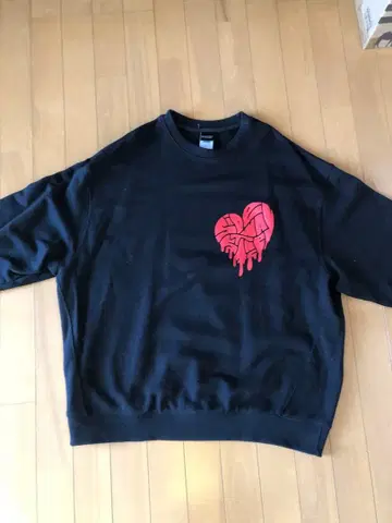 SWEET STUFF 하트 프린트 트레이닝복