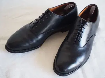 Alden 932 Black Plain Toe Balmoral